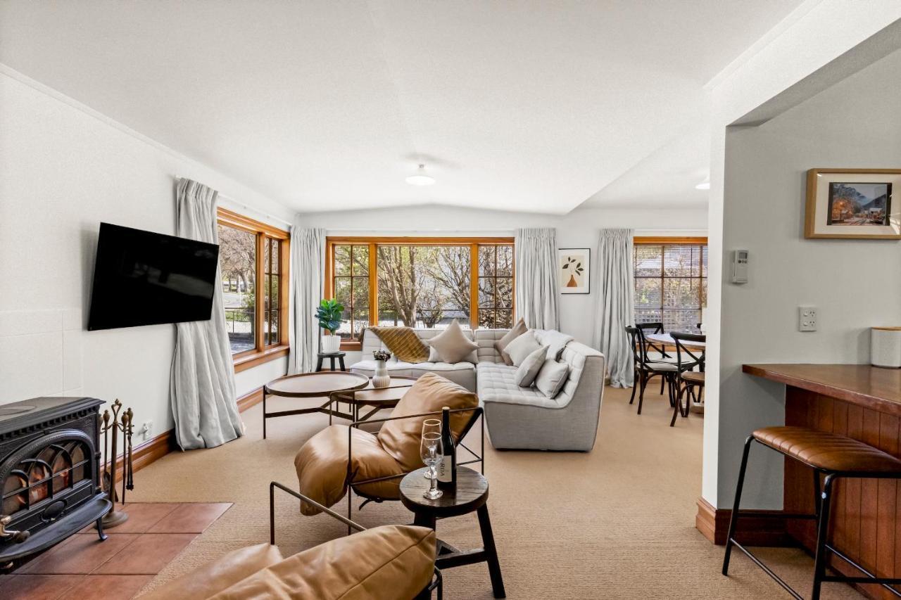 Aberdeen Cottage - Nestled In The Heart Of Arrowtown - New! Exterior photo
