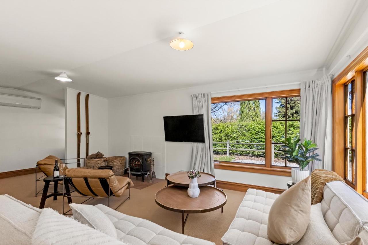 Aberdeen Cottage - Nestled In The Heart Of Arrowtown - New! Exterior photo